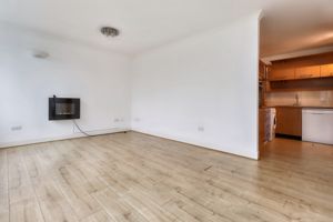 Open plan- click for photo gallery